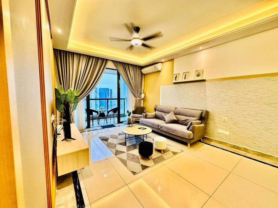 Apartemen R&f Classic Design @35f 3br 11pax
